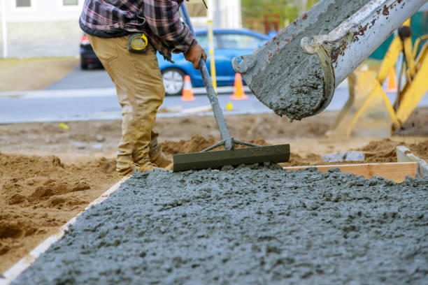 Best Concrete Sidewalk Installation in Lincoln, MO